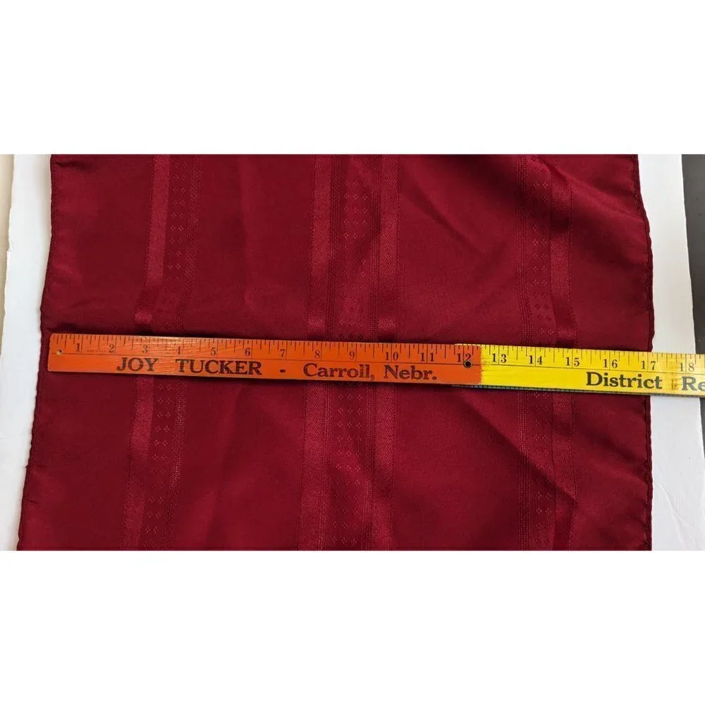 Napkin set of 6‎ red table linens Christmas Holiday 17 x 17